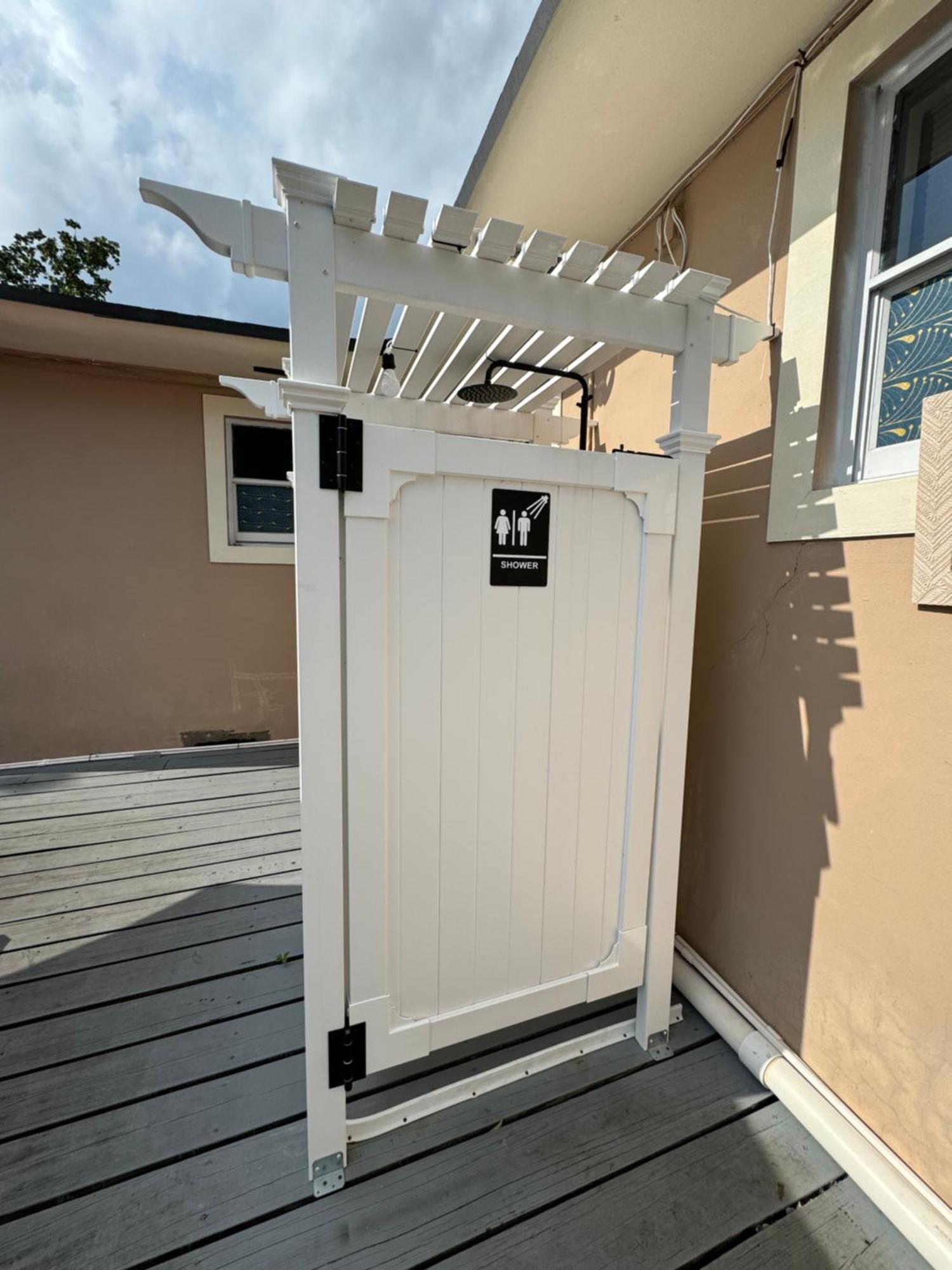 Wynwood Beds Hostel Miami Exterior photo